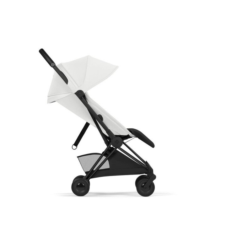 COŸA Style 2026  Poussette ultracompacte  Châssis Matt Black  CYBEX